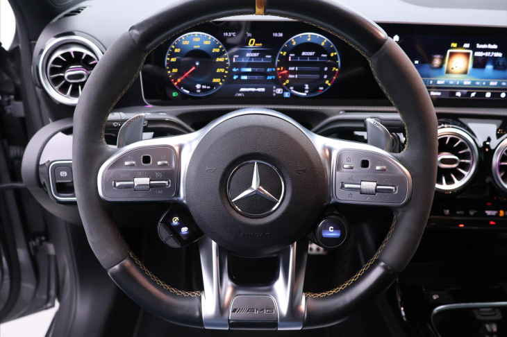 Mercedes-Benz Třídy A 2,0 310kW 45s AMG 4MATIC+ DPH