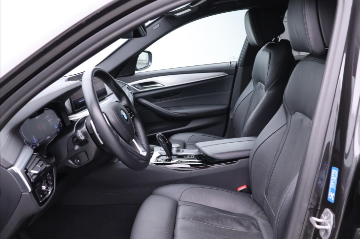 BMW Řada 5 2,0 530e xDrive Automat CZ DPH