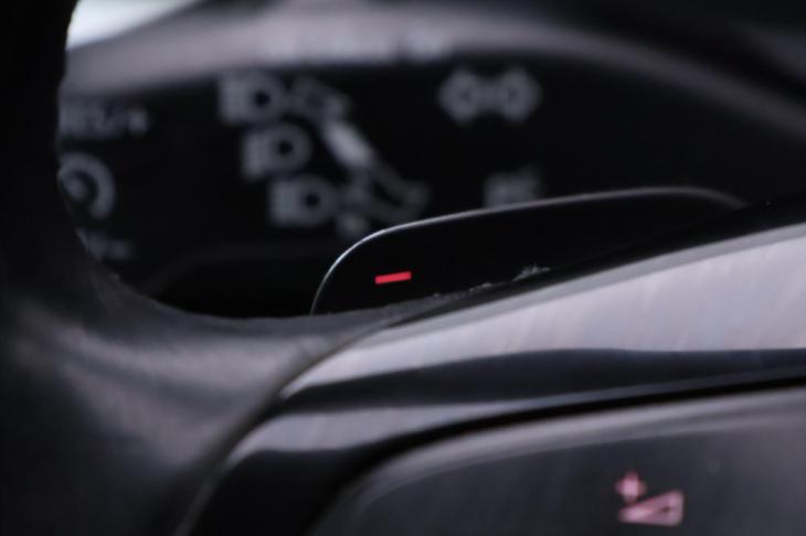 Volkswagen Amarok 3,0 TDI V6 Highline DPH Navi