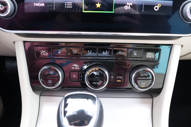 Škoda Superb 2.0 TDI 147kW DSG L&K DPH CZ