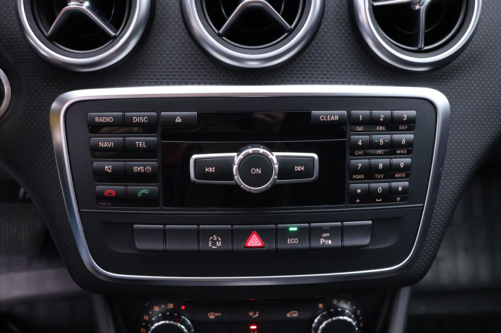 Mercedes-Benz Třídy A 2,1 200CDI 100kW Aut. Kůže