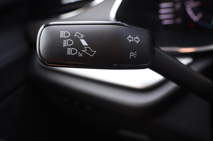 Škoda Octavia 2,0 TDI 110kW Style DSG DPH CZ