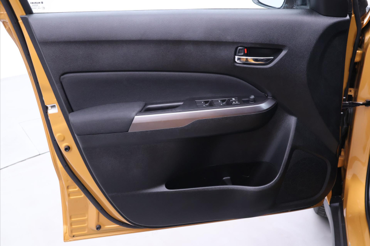 Suzuki Vitara 1,4 BoosterJet Hybrid Navi