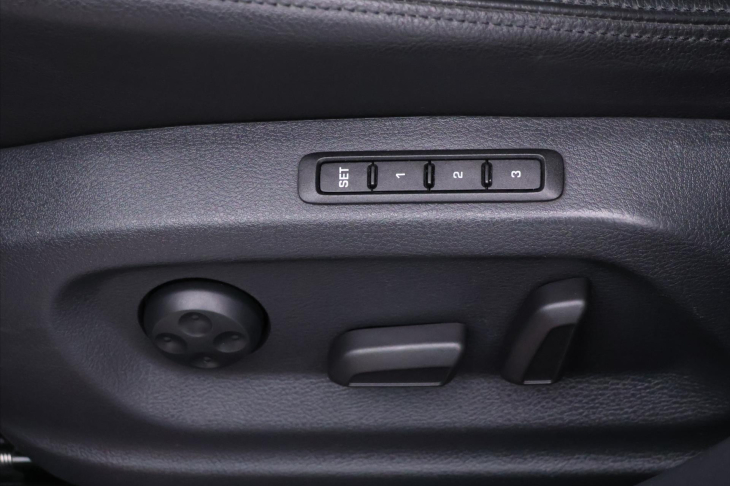 Volkswagen Sharan 2,0 TDI 130kW DSG Highline Xenon