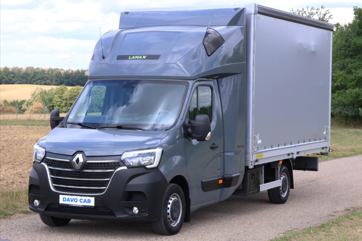 Renault Master 2,3 dCi L4 8-Palet 2x spaní DPH CZ