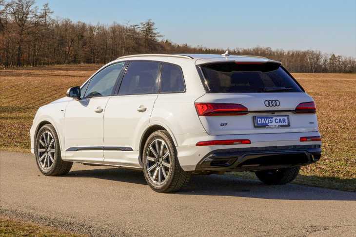Audi Q7 3,0 TDI quattro tiptronic S line