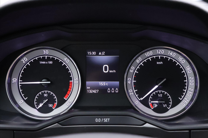 Škoda Superb 2,0 TDI 110kW CZ Style LED DPH