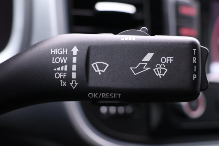 Volkswagen Beetle 1,2 TSI 77kW Design Serv.kniha