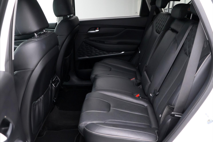 Hyundai Santa Fe 2,2 CRDi 142kW Style DCT CZ DPH