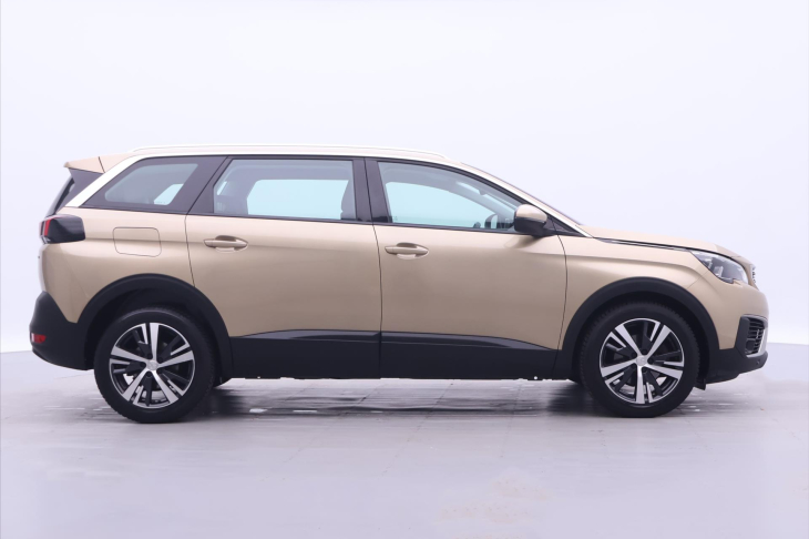Peugeot 5008 1,2 PureTech 96kW Navi Virtual