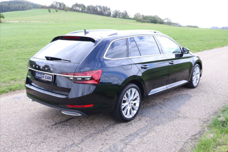 Škoda Superb 2,0 TDI DSG L&K DPH CZ