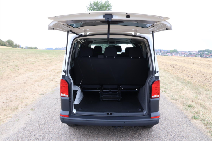Volkswagen Transporter 2,0 TDI 110kW DSG 9-Míst CZ DPH