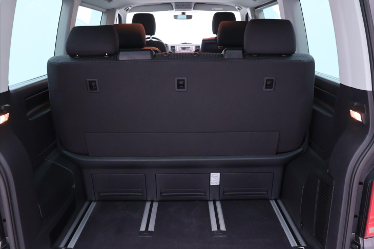 Volkswagen Multivan 2,0 TDI 110kW Trendline 7-Míst