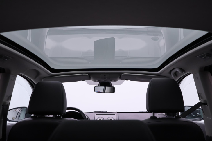 Nissan Qashqai 2,0 i 104kW Aut. Tekna Webasto