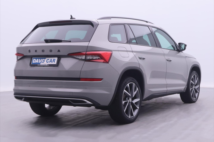 Škoda Kodiaq 1,5 TSI Sportline 7-Míst DPH