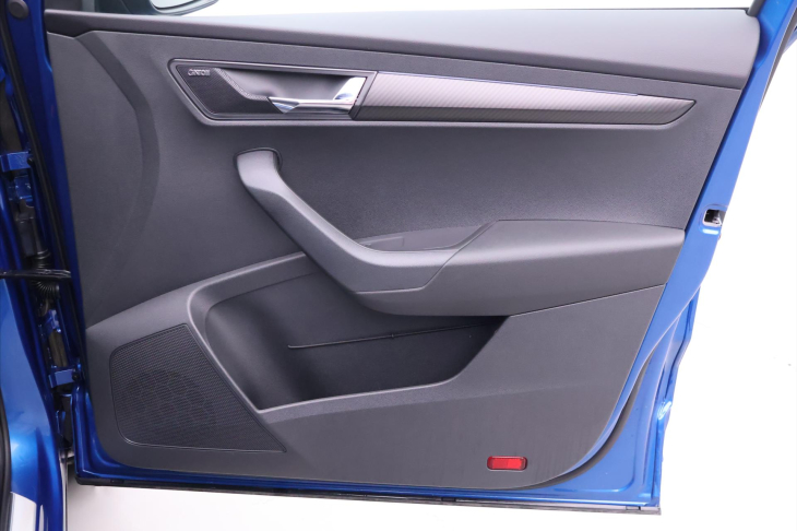 Škoda Karoq 2,0 TDI 4x4 DSG Sportline CZ