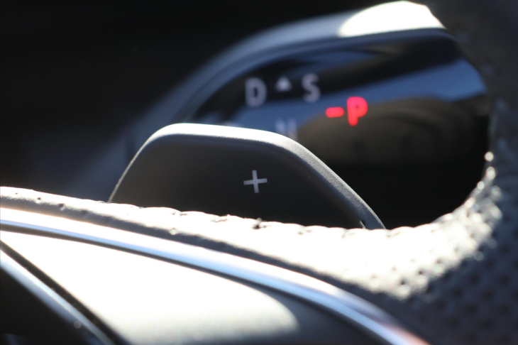 Škoda Kodiaq 2,0 TDI DSG 4x4 Sportline 7-Míst