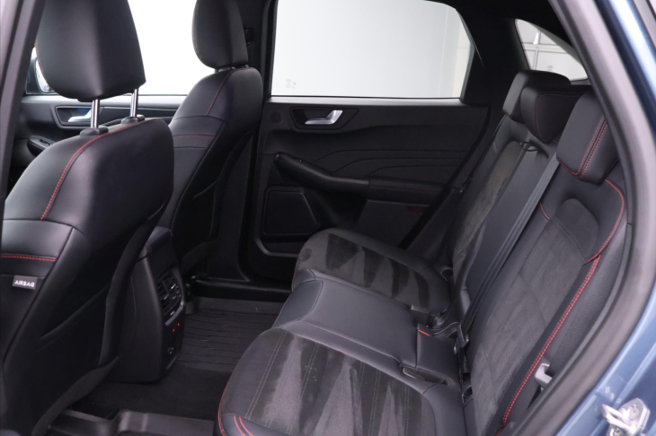 Ford Kuga 2,5 DT 112kW Hybrid CZ LED 4X4