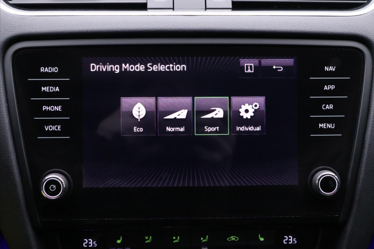 Škoda Octavia 2,0 TSI RS 162kW DSG Challenge