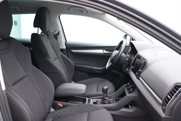 Škoda Karoq 1,6 TDI 85kW Ambition CZ DPH