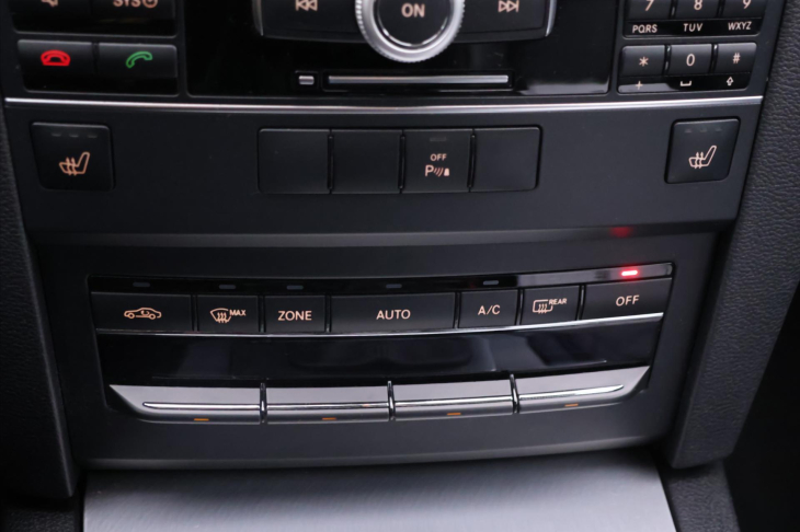 Mercedes-Benz Třídy E 3,0 350CDI 170kW Aut. Elegance