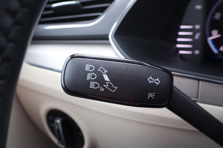 Škoda Superb 2.0 TDI 147kW DSG L&K DPH CZ