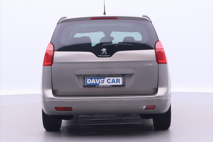 Peugeot 5008 1,6 HDI 120k CZ Allure 7-Míst