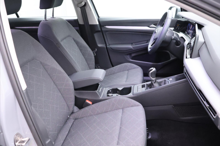 Volkswagen Golf Variant 1,5 TSI 96kW Life CZ DPH