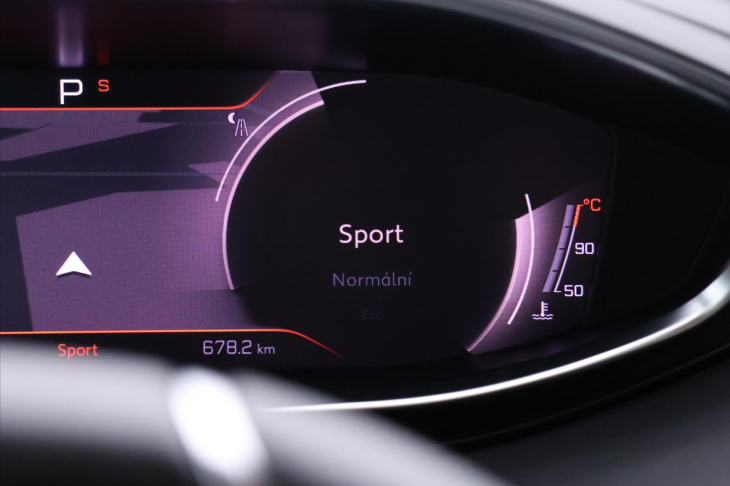 Peugeot 5008 2,0 BlueHDI 130kW CZ 1.Maj. GT