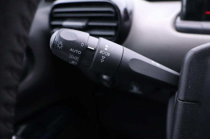 Citroën C4 Cactus 1,2 PureTech 81kW Feel CZ