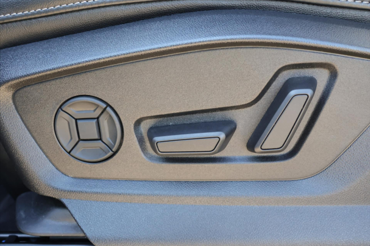 Audi Q7 3,0 TDI quattro tiptronic S line