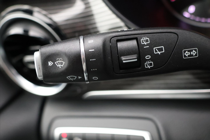 Mercedes-Benz Třídy V 2.0 250d Aut. Avantgarde XL LED
