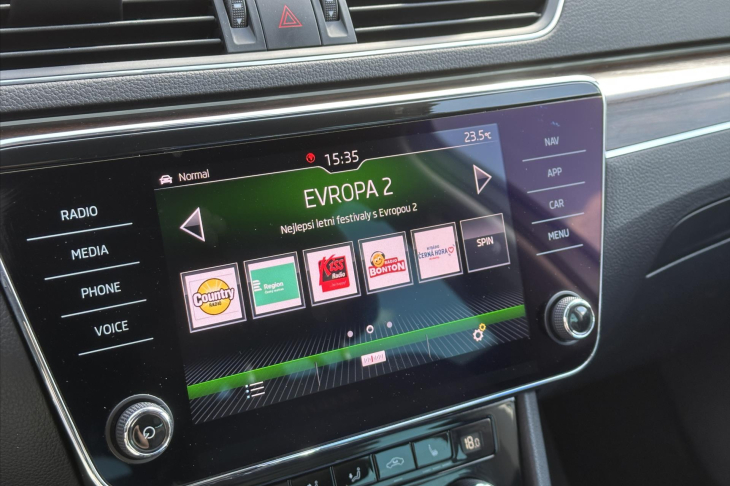 Škoda Superb 2,0 TDI 140kW DSG Scout 4x4 CZ