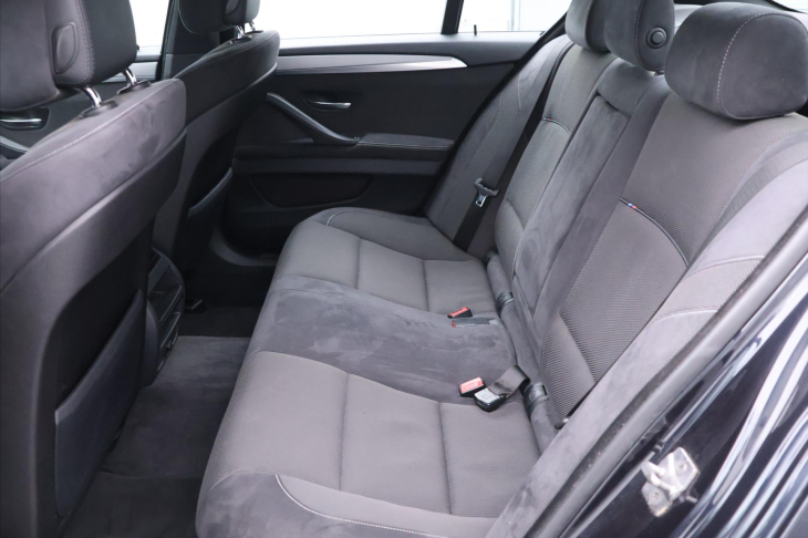 BMW Řada 5 3,0 530D 190 kW xDrive M-Paket