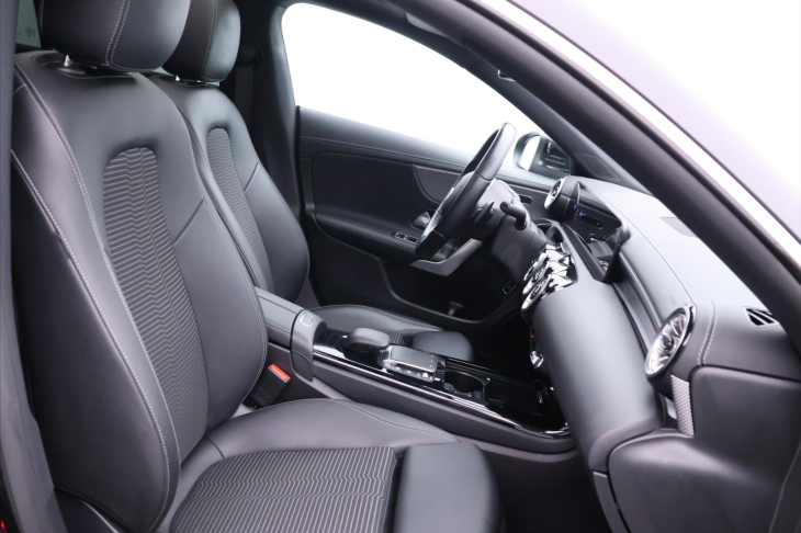 Mercedes-Benz CLA 2,0 200d 110kW 4Matic CZ