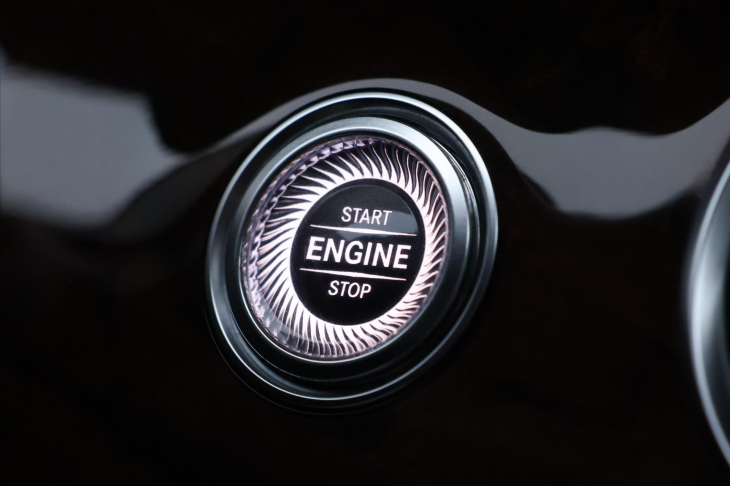 Mercedes-Benz Třídy E 2,0 220d 143kW 4Matic Aut. LED