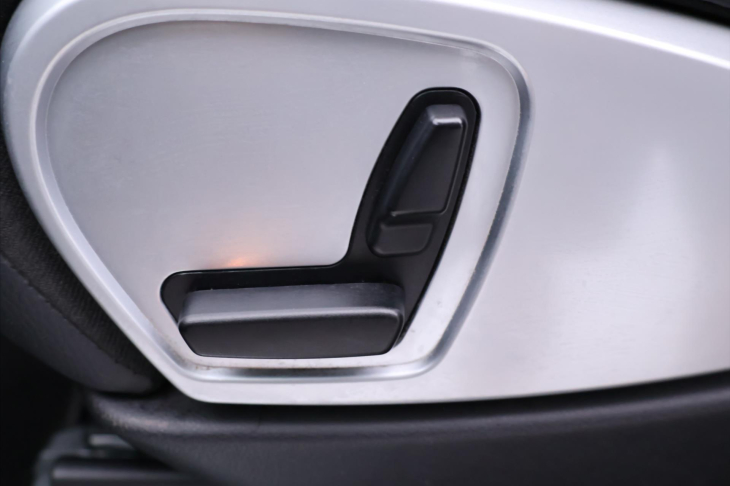 Mercedes-Benz Třídy M 3,0 300 CDI 4Matic 150kW CZ