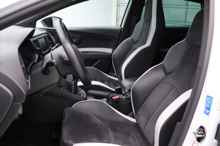 Seat Leon 2.0 TSI 206kW Aut.klima CZ Cupra