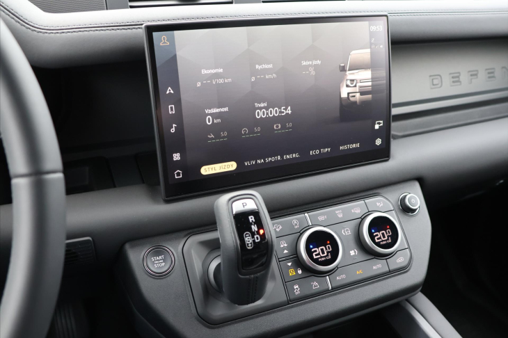 Land Rover Defender 5,0 110 P425 X-DYNAMIC CZ DPH