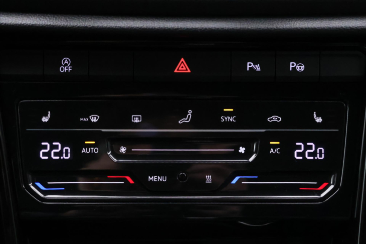 Volkswagen T-Roc 2,0 TDI DSG 4Motion R-line LED