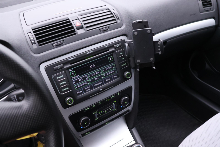 Škoda Octavia 2,0 TSI 147kW Serv.Kniha RS