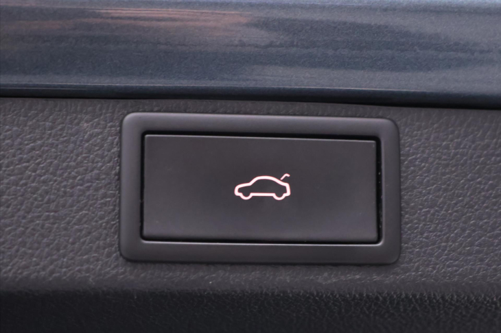 Škoda Octavia 1,0 eTSI DSG Style Plus DPH