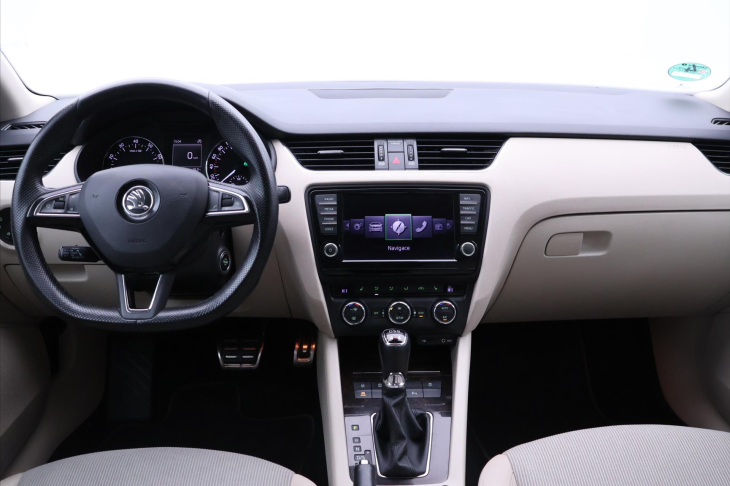 Škoda Octavia 1,8 TSI DSG Elegance4x4 Canton