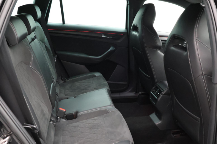 Škoda Kodiaq 2,0 TDI 147kW 4x4 DSG Sportline DPH