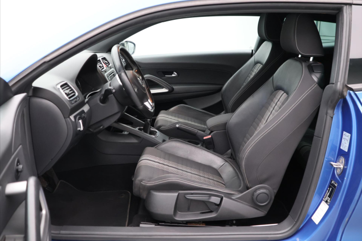 Volkswagen Scirocco 2,0 TDI 103kW Match Xenon Navi