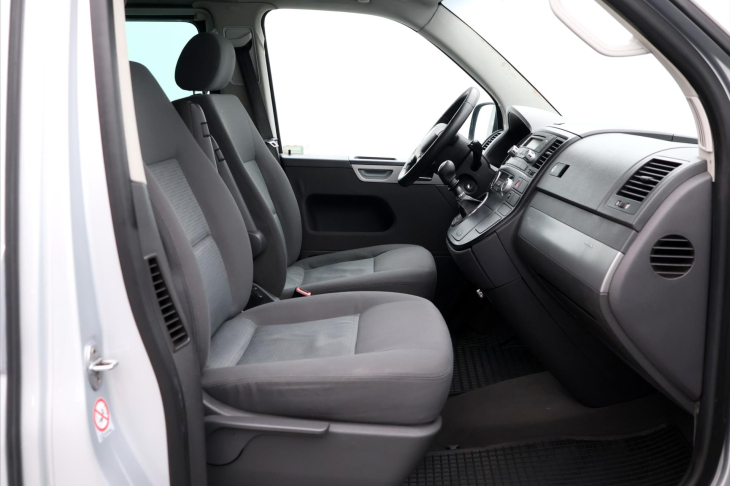 Volkswagen Multivan 2,5 TDI 96kW Comfortline