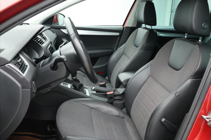 Škoda Octavia 1,4 TSI 103kW Elegance Plus