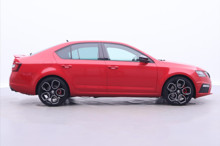 Škoda Octavia 2,0 TSI RS 180kW DSG LED