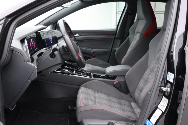 Volkswagen Golf 2,0 TSI GTI 180kW DSG DPH