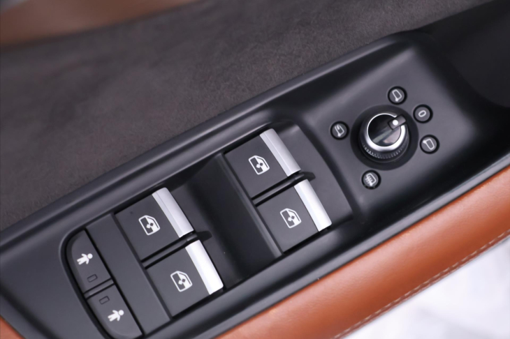 Audi Q7 3,0 200kW Quattro BOSE Pano